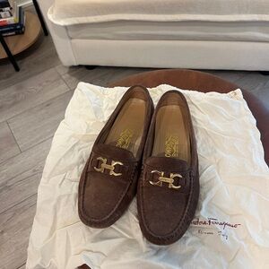 Salvatore Ferragamo Chocolate Brown Loafers with Gold Accents size 7 womens